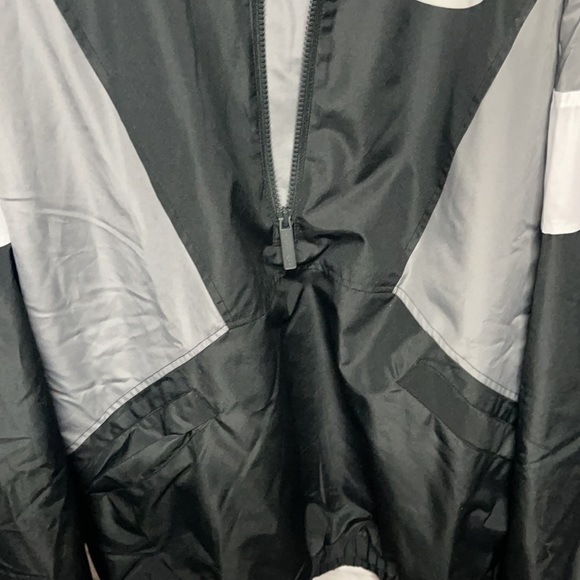 Champion Stadium Gear Waterproof Jacket Medium - Picture 12 of 15